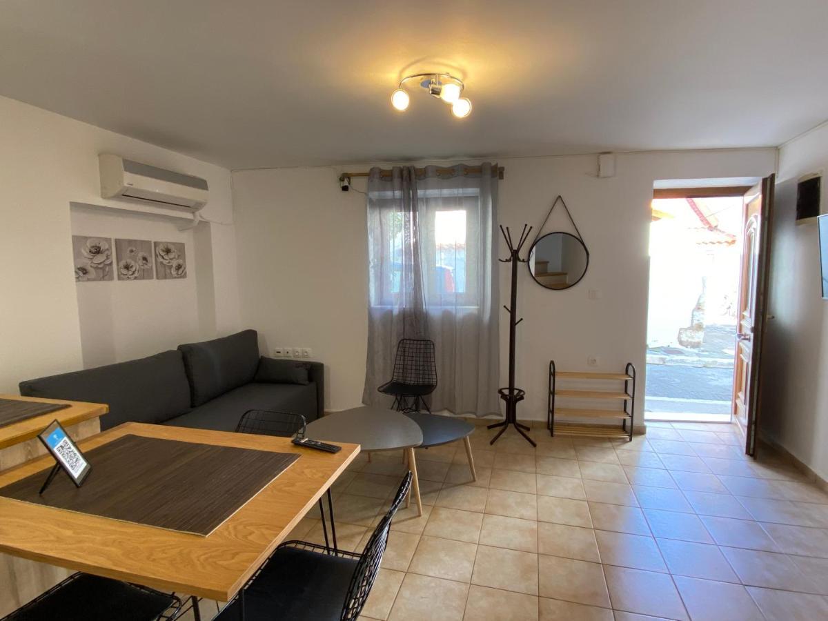 Romantic Maisonette In The Heart Of Pythagoreio Rh Door 外观 照片